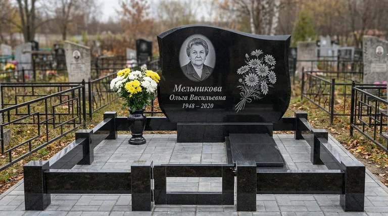 Памятник с гравировкой ромашек — выполненная работа «Мельникова» в Казани