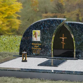Комбинированный памятник с крестом – П116