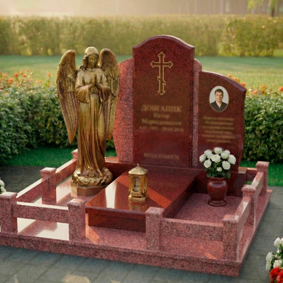 Комбинированный памятник с крестом в Перми, гранит Лезниковский
